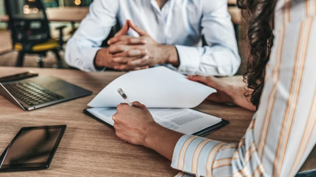 Segurança Financeira em Viagens Como Evitar que Imprevistos Estraguem suas Férias