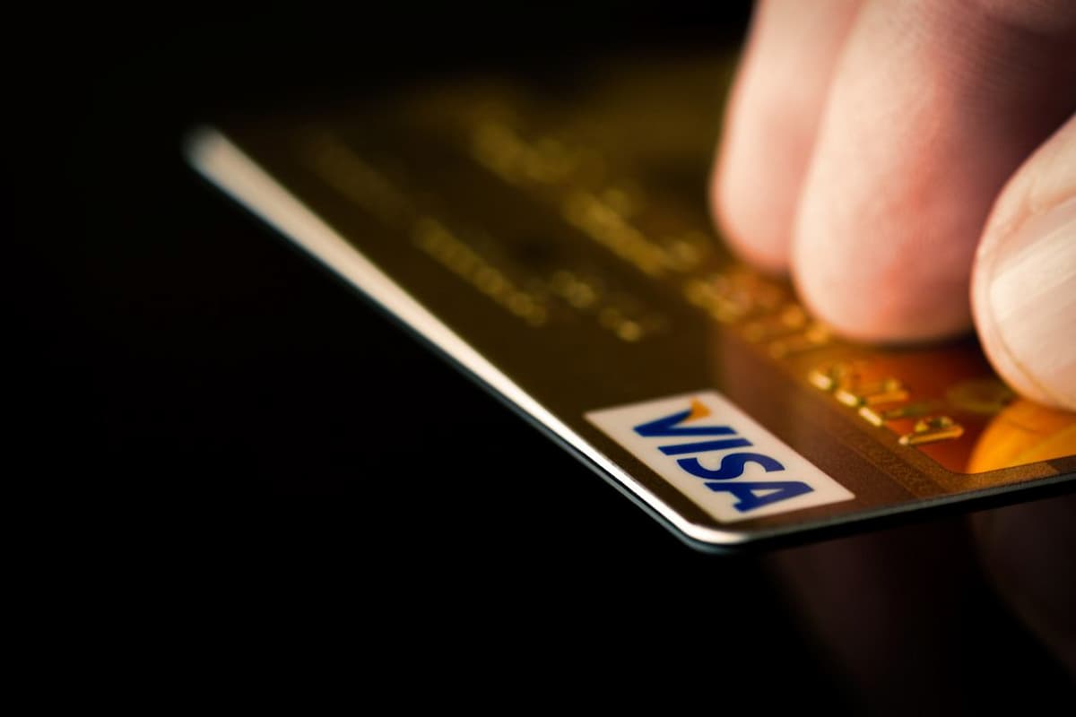 Cartões Clonados no Exterior Como Evitar Fraudes e Grandes Prejuízos