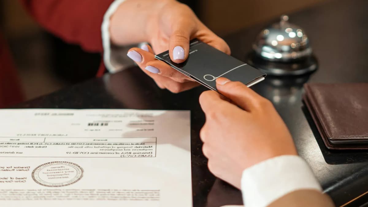 O Custo Real da Conveniência Como as Taxas Ocultas Impactam sua Reserva Online (1) O Custo Real da Conveniência: Como as Taxas Ocultas Impactam sua Reserva Online