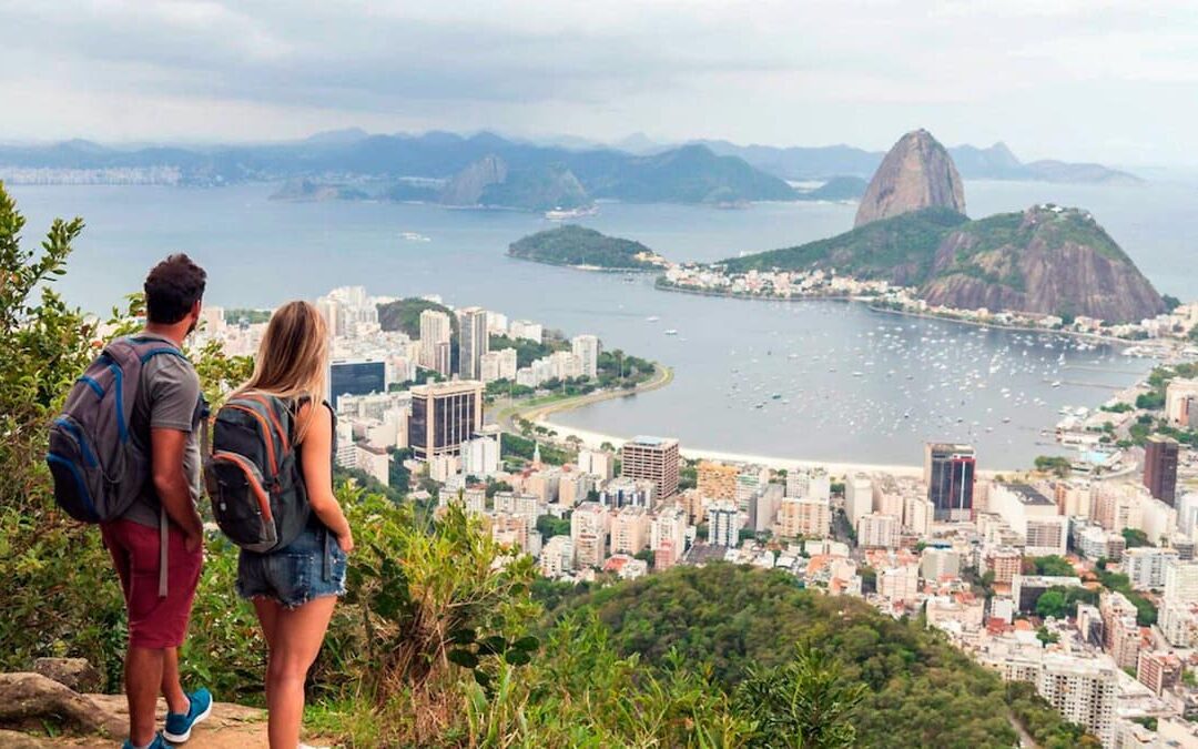 Tendência ou Essência: O que Realmente Define a Escolha do seu Próximo Destino?