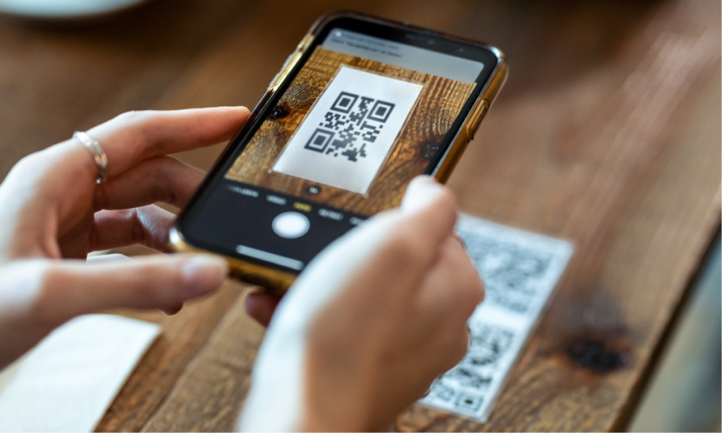 Golpe do QR Code em Viagens: Como Proteger o Seu Dinheiro